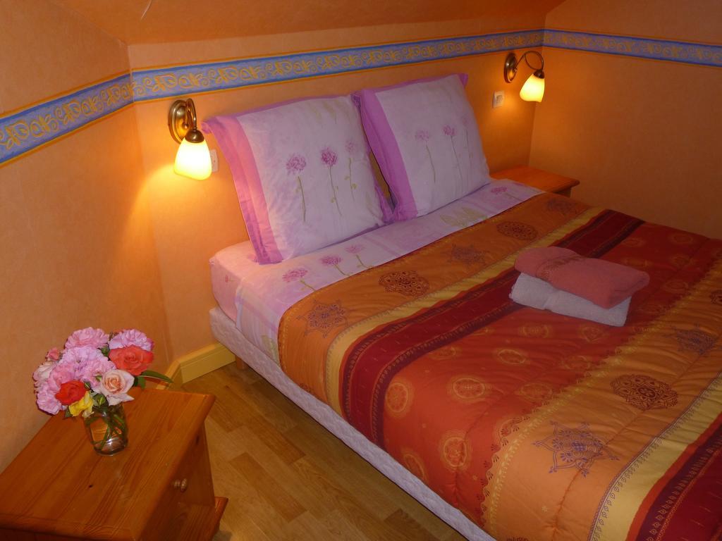 Family Delcour Bed and Breakfast Mailly-Maillet Exteriör bild