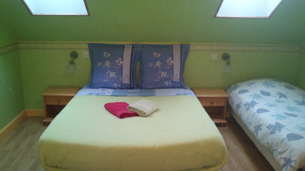 Family Delcour Bed and Breakfast Mailly-Maillet Exteriör bild