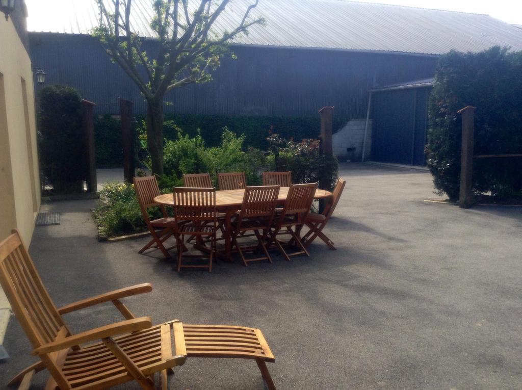 Family Delcour Bed and Breakfast Mailly-Maillet Exteriör bild